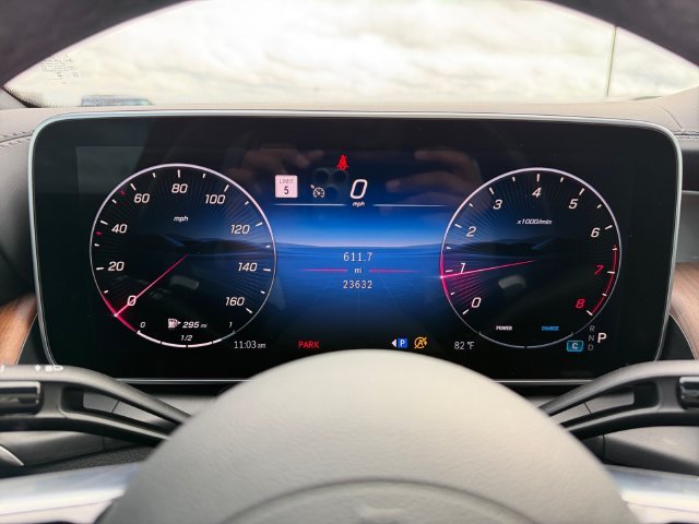 Used 2025  Mercedes-Benz GLC 300 Coupe image 14