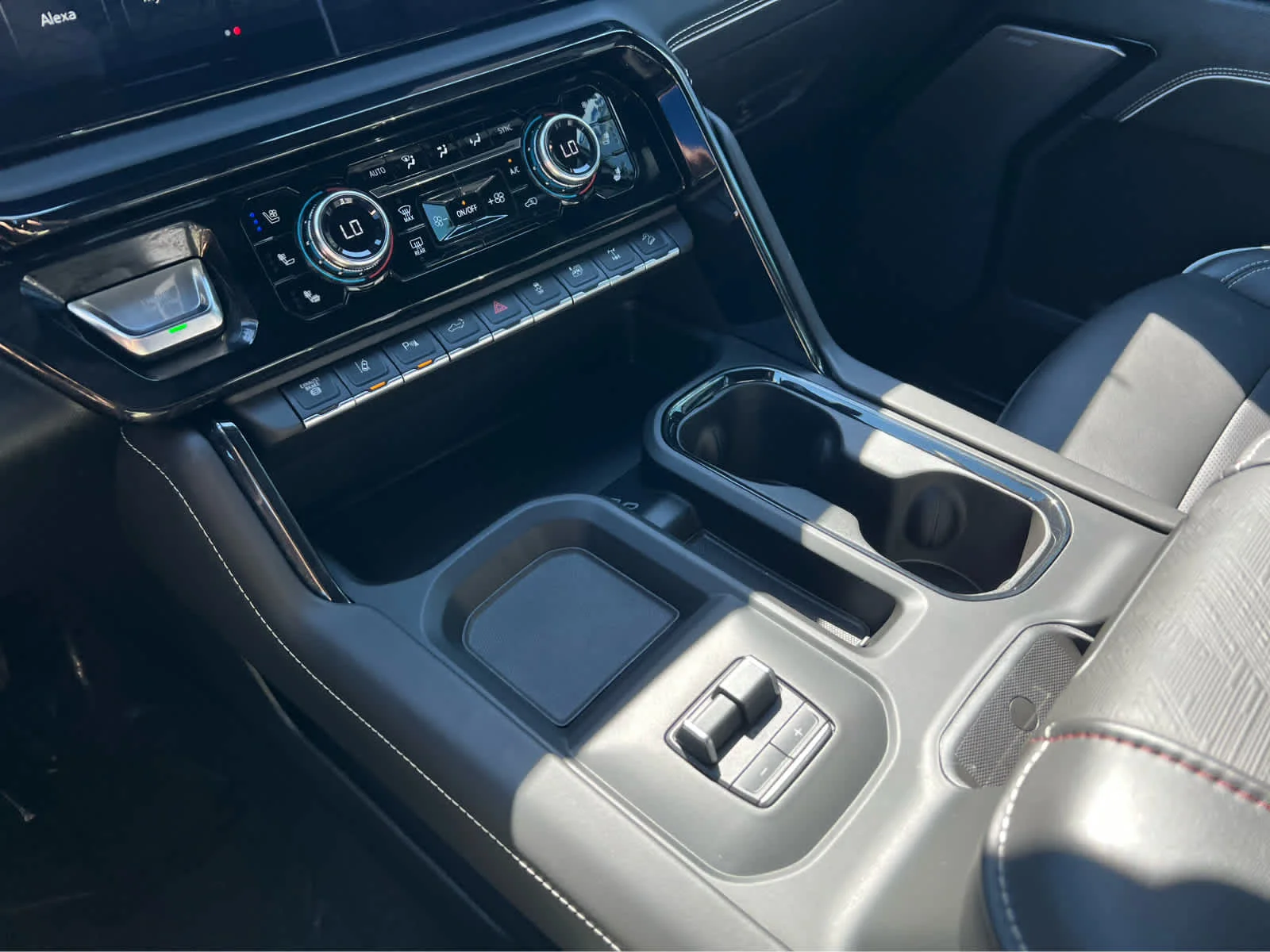 Used 2025 Gray GMC AT4X image 39