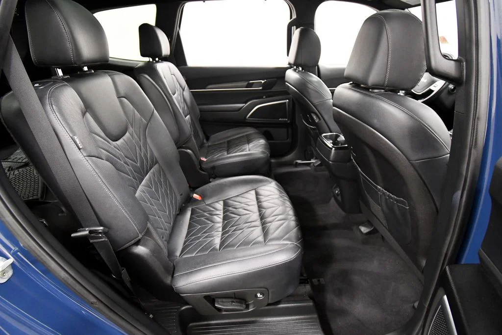Certified Used 2023 Black Kia SX X-Line image 18