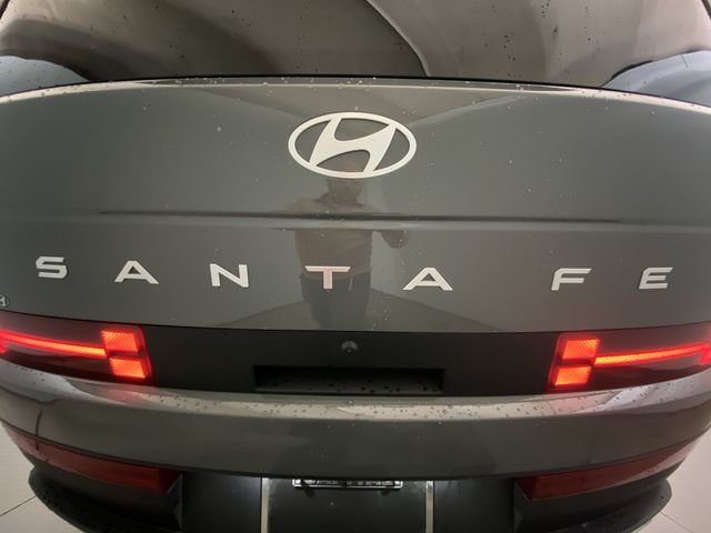 Used 2024 Gray Hyundai SE image 27