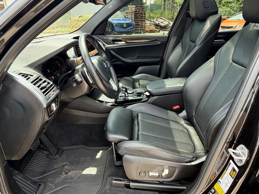 Used 2023 Black Sapphire Metallic BMW xDrive30i image 20