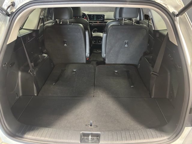 Used 2026 White Kia X-Line EX image 22