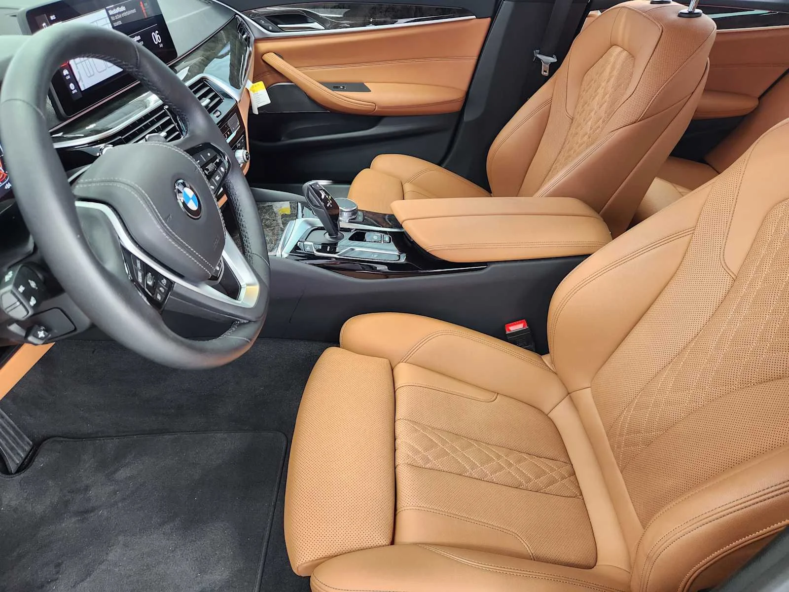 Certified Used 2023 Aventurin Red Metallic BMW 530i image 10