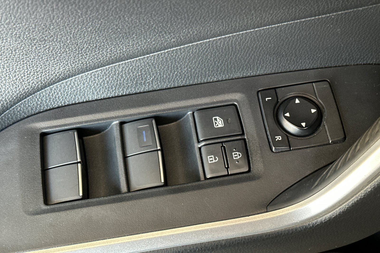 Used 2019 White Toyota Limited image 11