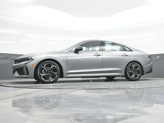 Used 2025 Gray Kia GT-Line image 21