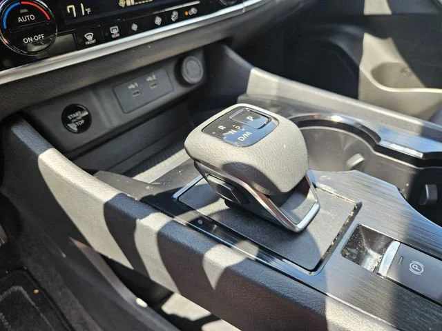 Used 2024 White Nissan SV image 24