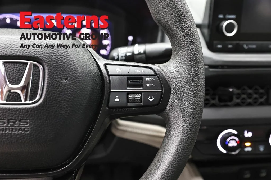Used 2024 White Honda LX image 16