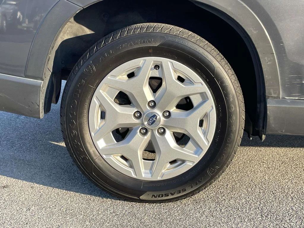 Used 2023 Magnetite Gray Metallic Subaru Base image 33
