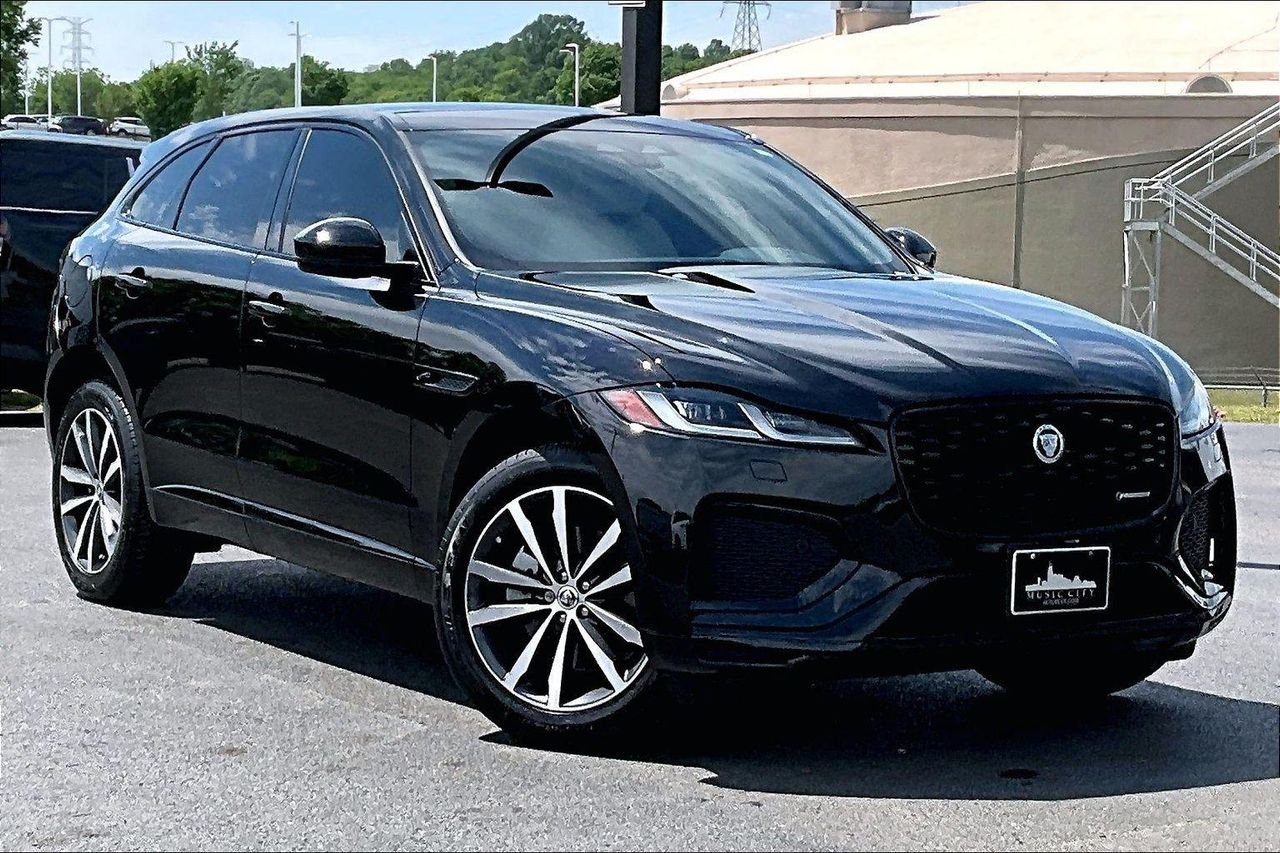 2024 Jaguar F-PACE R-Dynamic S - Photo 37