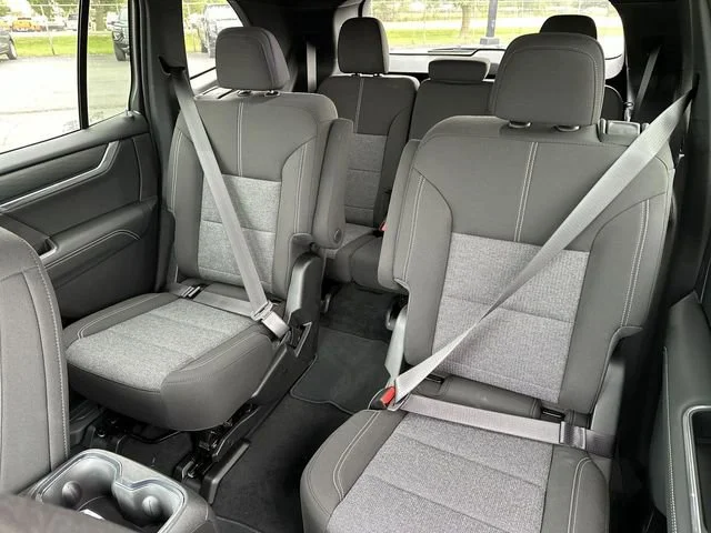 New 2026 Summit White GMC Elevation image 25