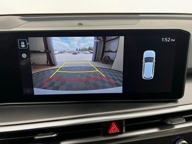 New 2026 White Kia S image 21