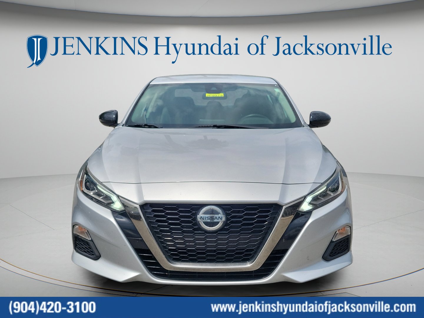 Used 2020 Brilliant Silver Metallic Nissan 2.5 SR image 8