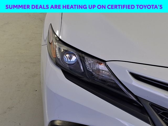 Used 2024 White Toyota SE image 11