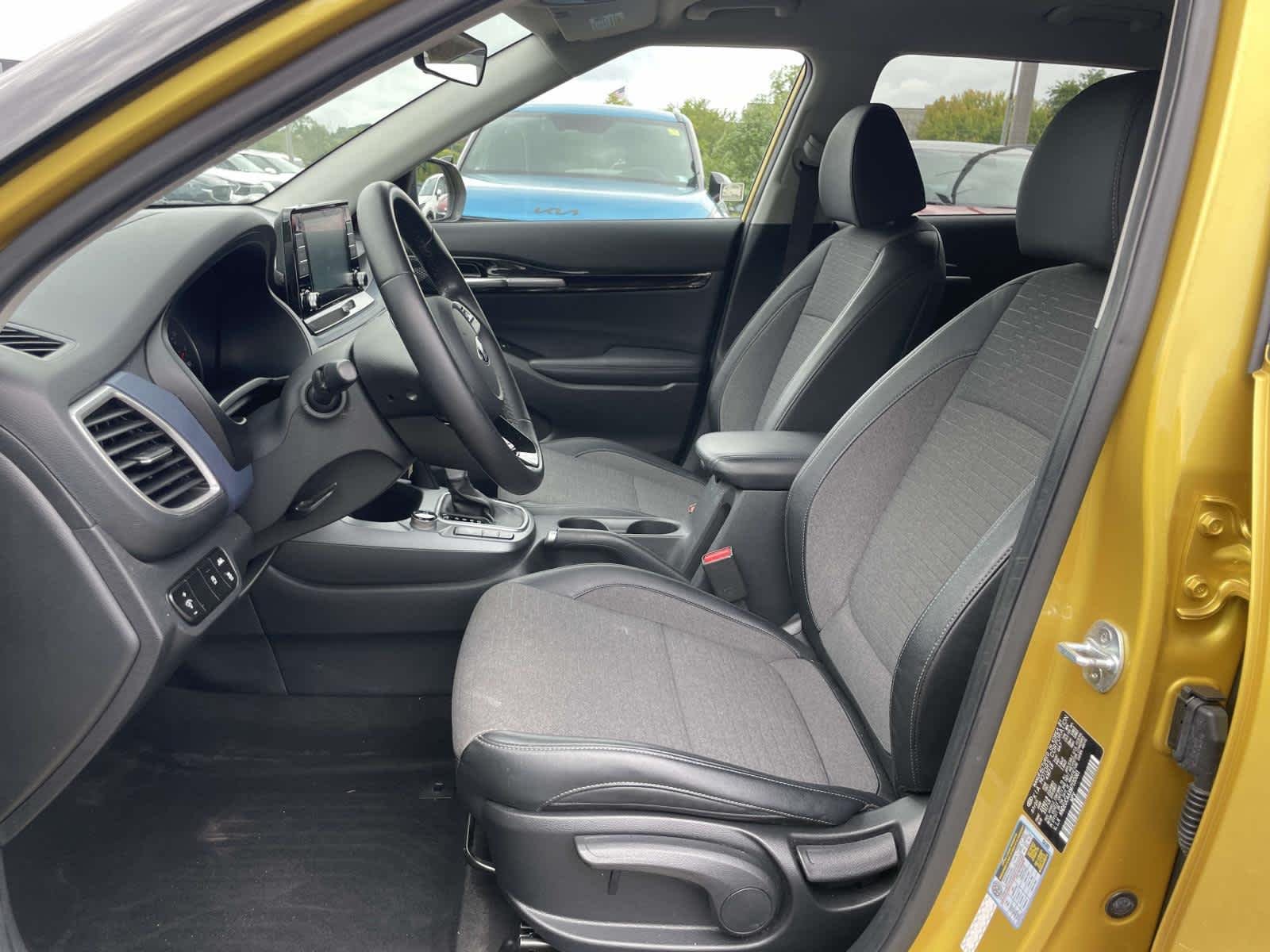 Certified Used 2021 Starbright Yellow/Black Roof Kia S image 22