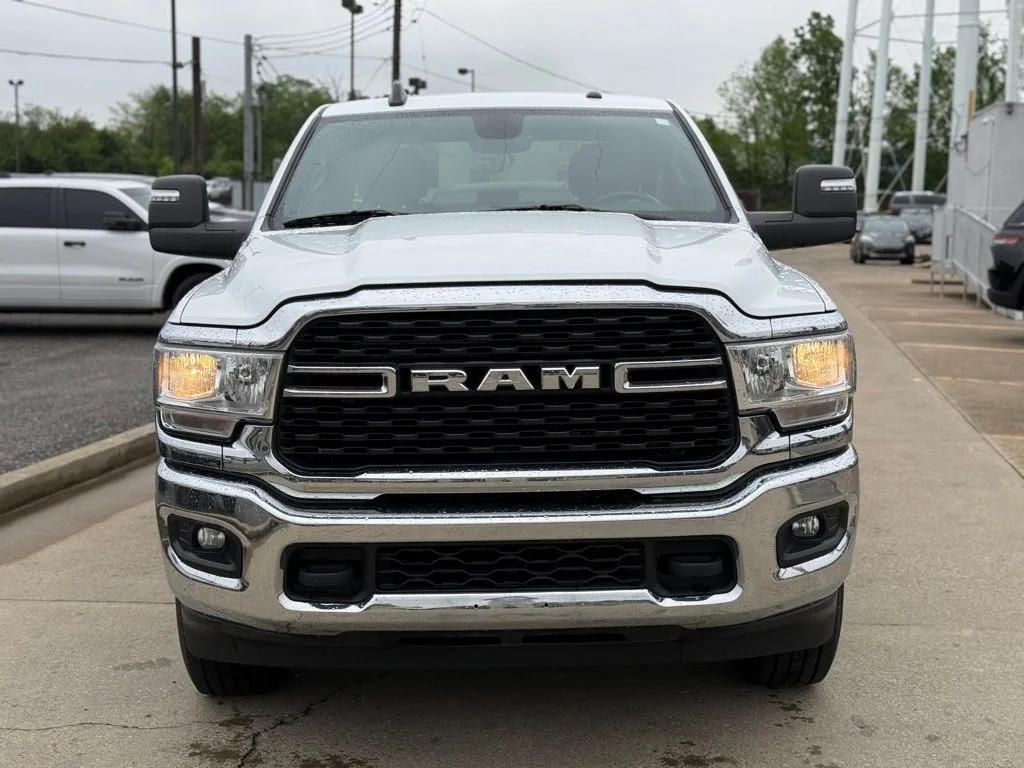 Used 2024 White Ram Big Horn image 3