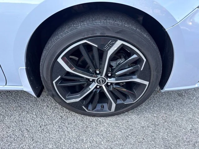 Used 2023 Gray Nissan 2.5 SR image 12