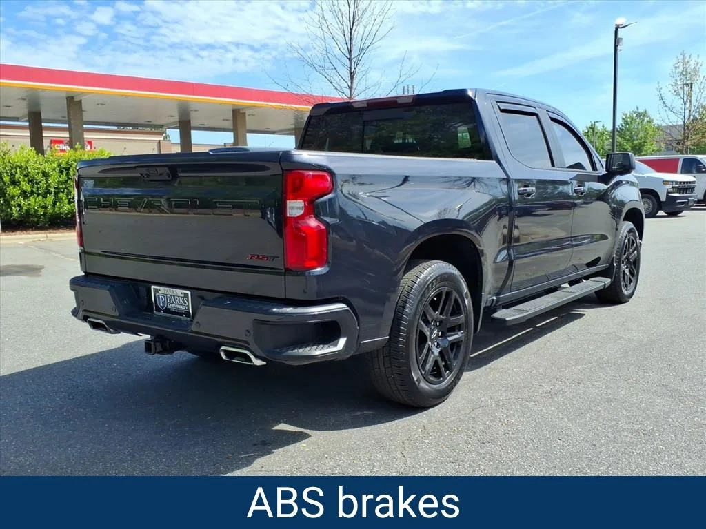 Used 2024 Gray Chevrolet RST image 34