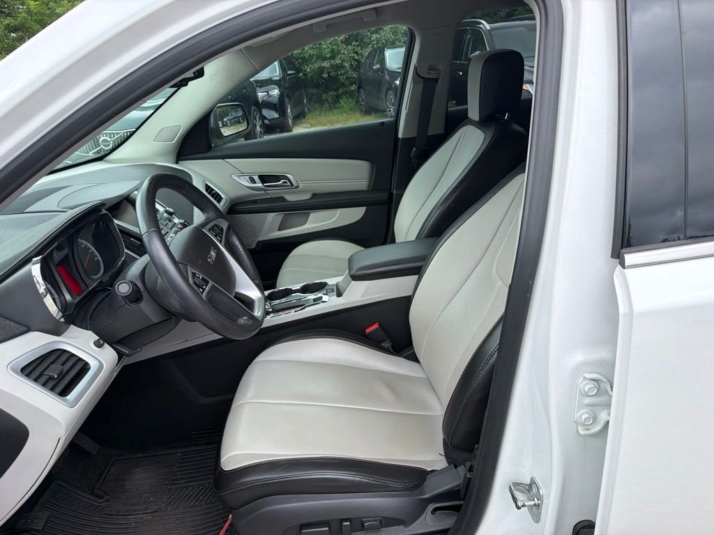 Used 2017 White GMC SLT image 7
