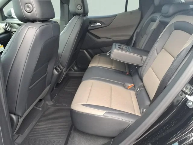 New 2026 Mosaic Black Metallic Chevrolet LT image 18