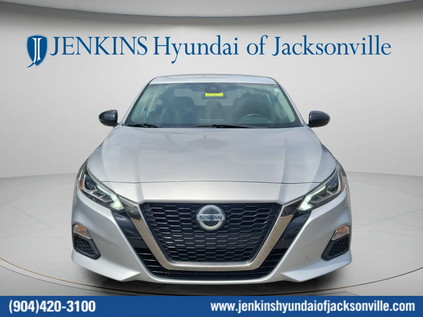 Used 2020 Brilliant Silver Metallic Nissan 2.5 SR image 8