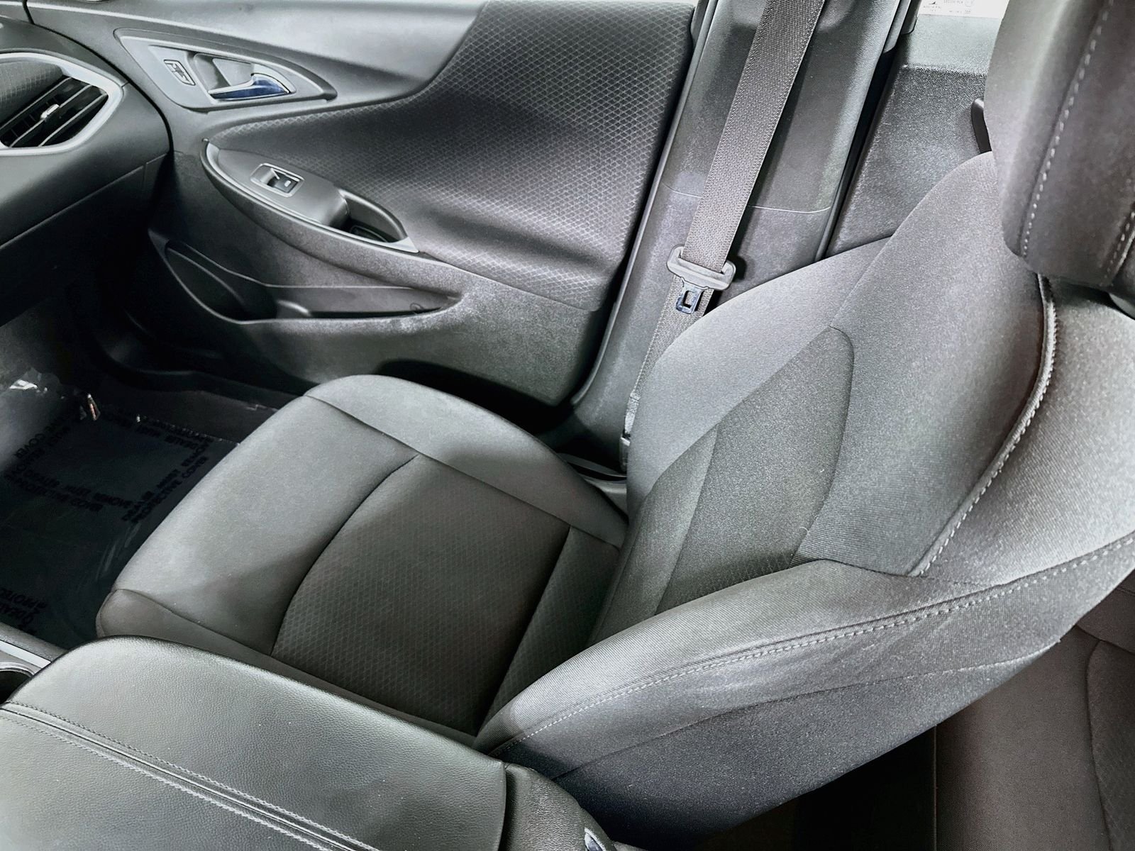 Used 2023 Summit White Chevrolet LT image 23