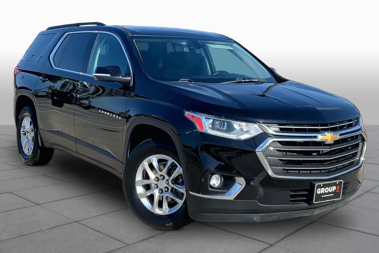 Used 2021 Mosaic Black Metallic Chevrolet LT Cloth image 3
