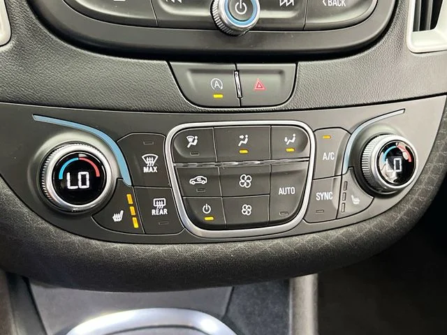 2025 Chevrolet Malibu 1LT - Photo 25