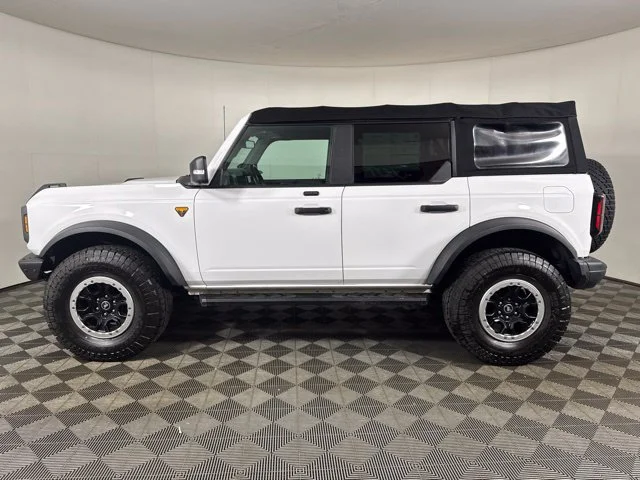Certified Used 2021 Oxford White Ford Badlands image 7