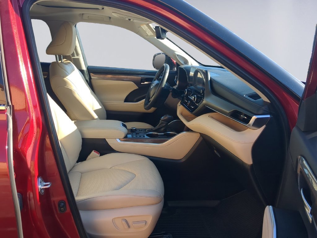 Used 2024 Red Toyota Limited image 19