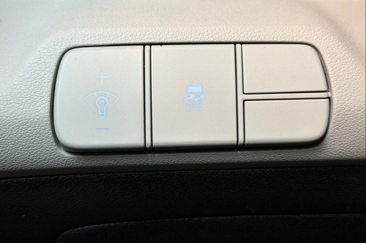 New 2026 White Hyundai Limited image 34