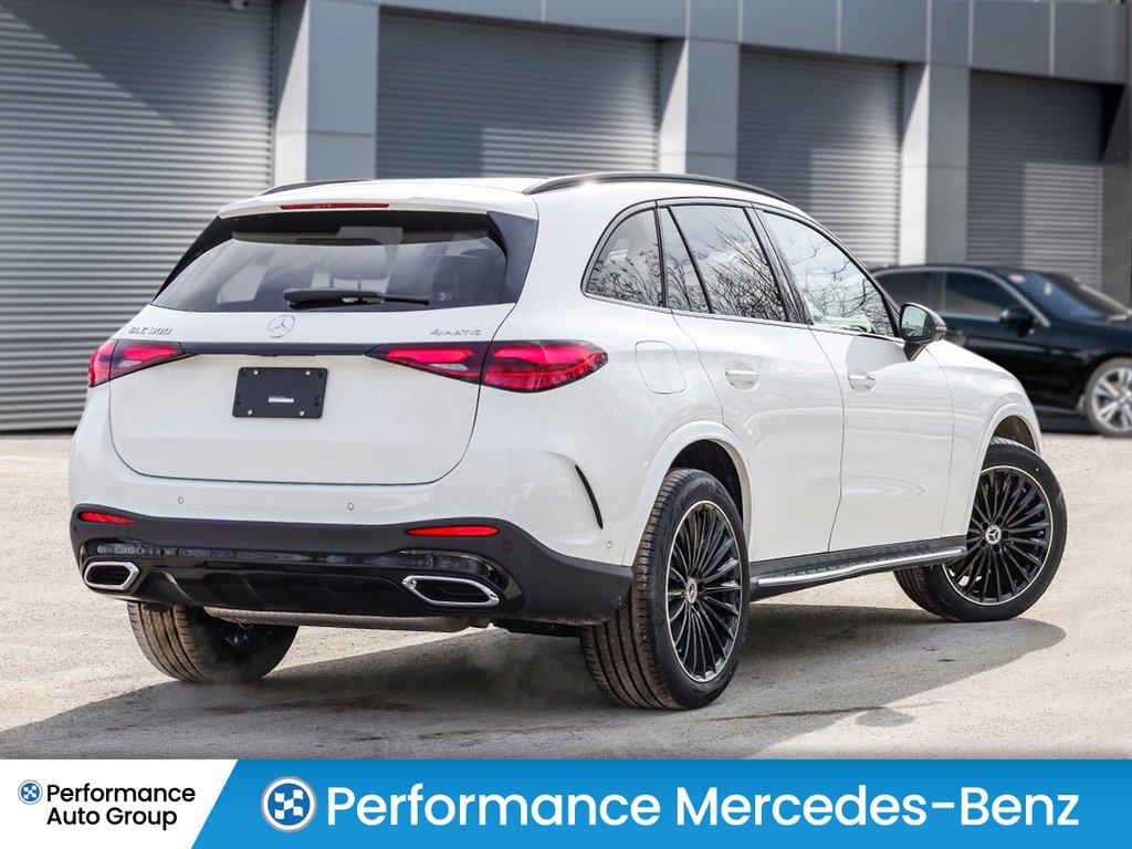 2026 Mercedes-Benz GLC300