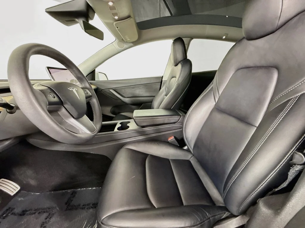 Used 2022 White Tesla Performance image 21