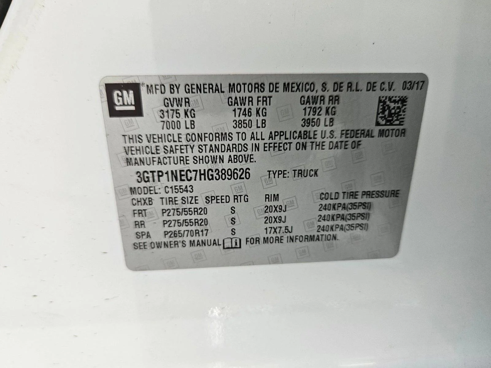 Used 2017 Summit White GMC SLT image 20
