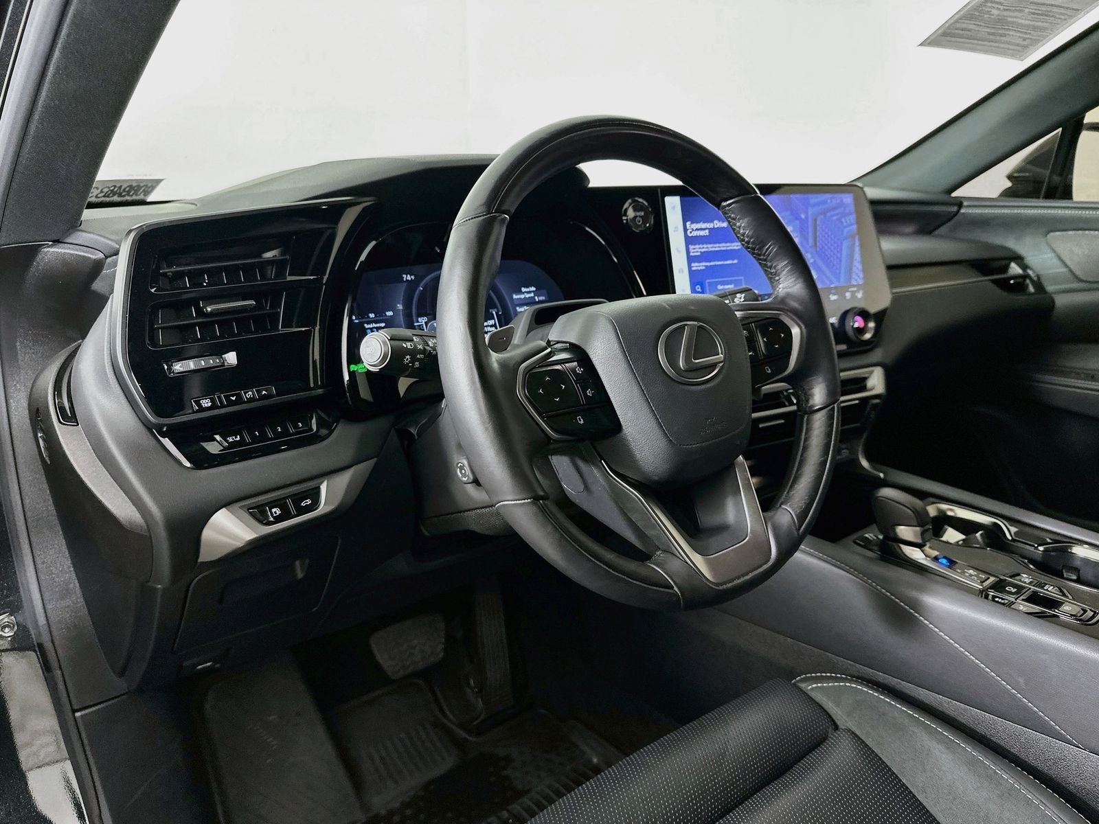 Used 2025 Caviar Lexus 450h+ Luxury image 9
