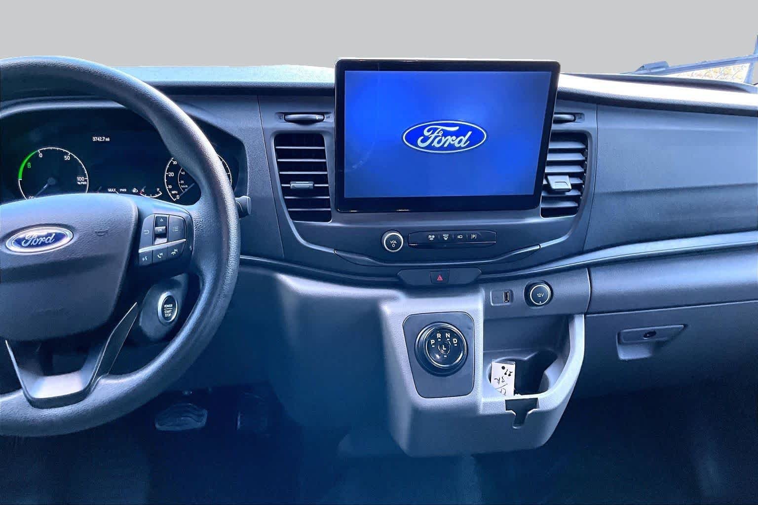 Certified Pre-Owned 2022 Ford E-Transit-350 Cargo