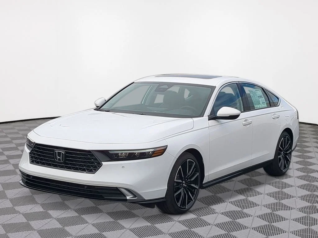 2026 Honda Accord Hybrid Touring's photo