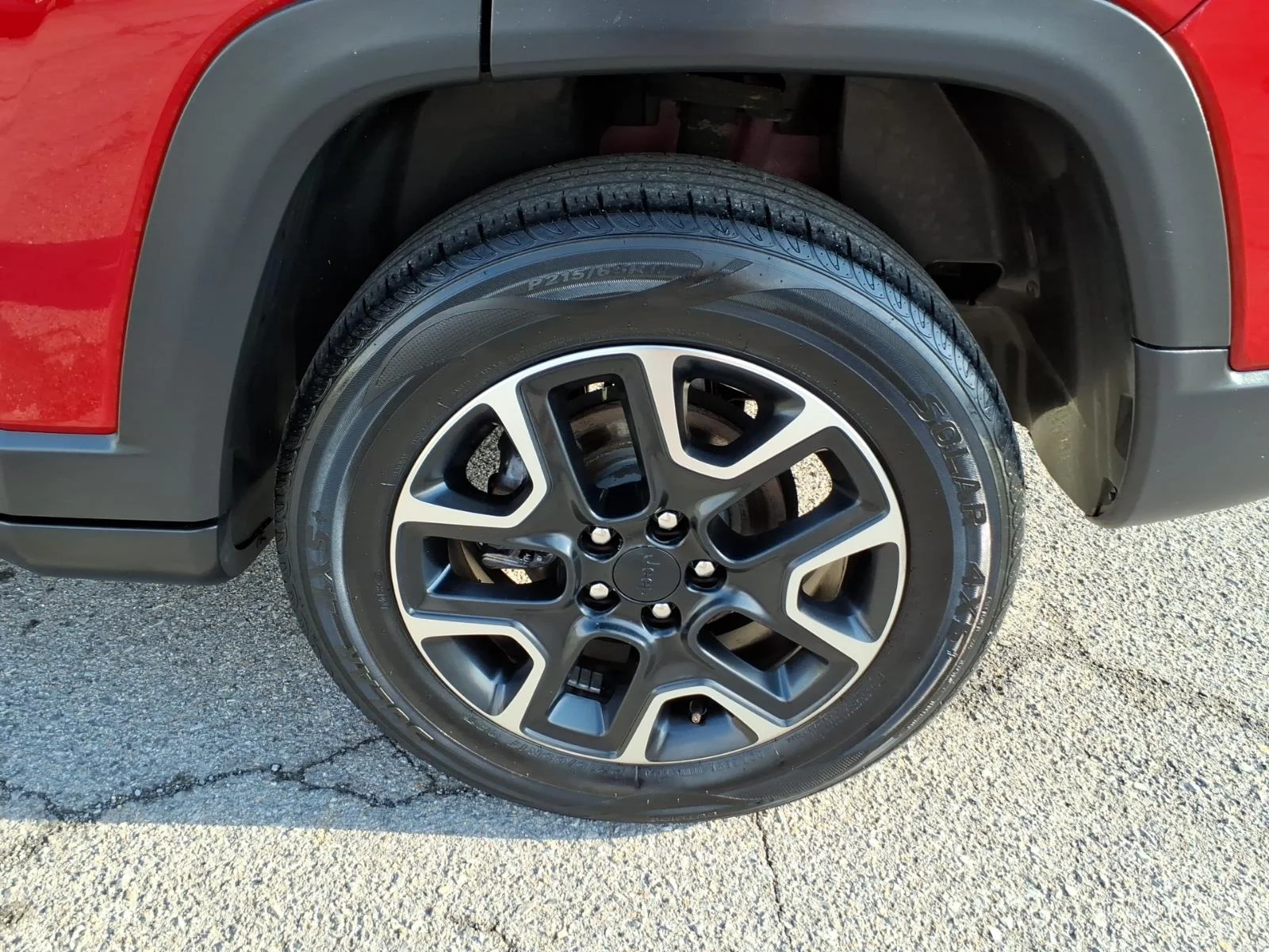 Used 2021 Red Redline Pearlcoat Jeep Trailhawk image 6