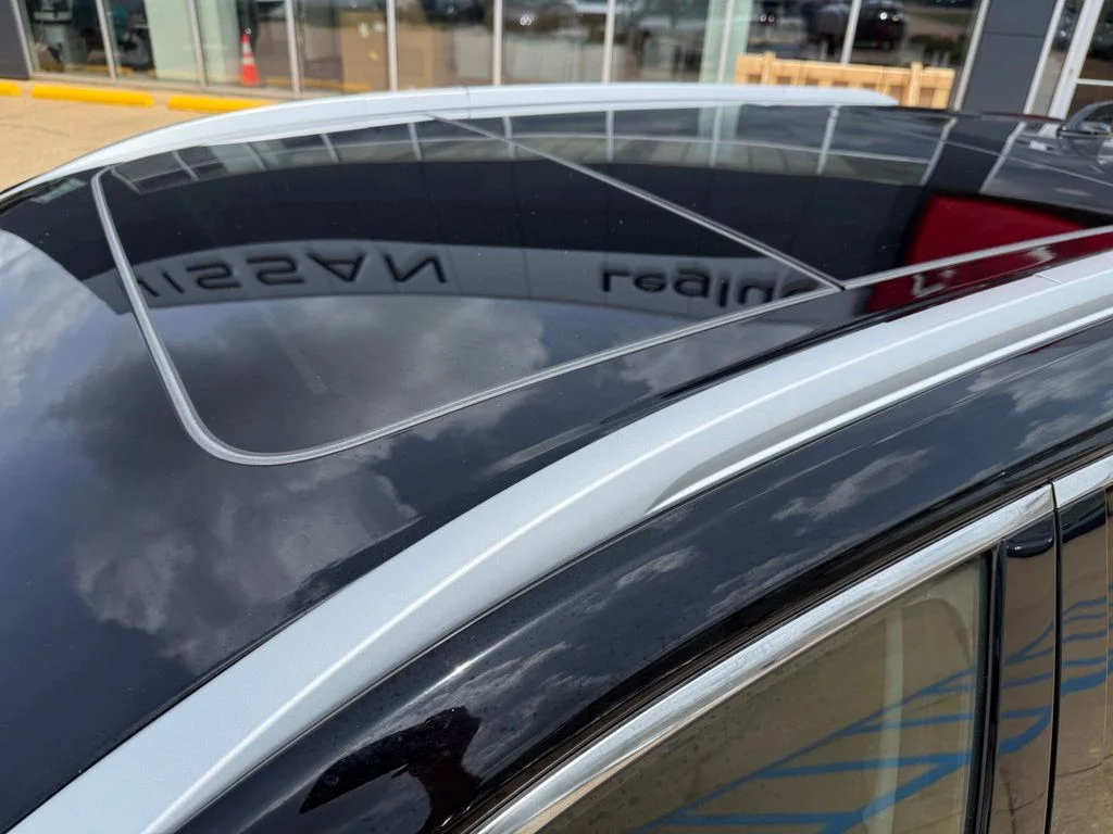 Certified Used 2023 White Nissan Platinum image 8