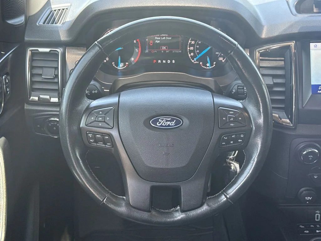 Used 2023 Green Ford XLT image 23