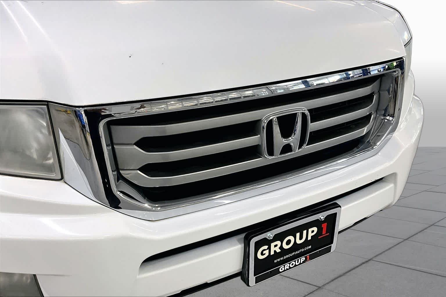 Used 2014  Honda RTL image 28
