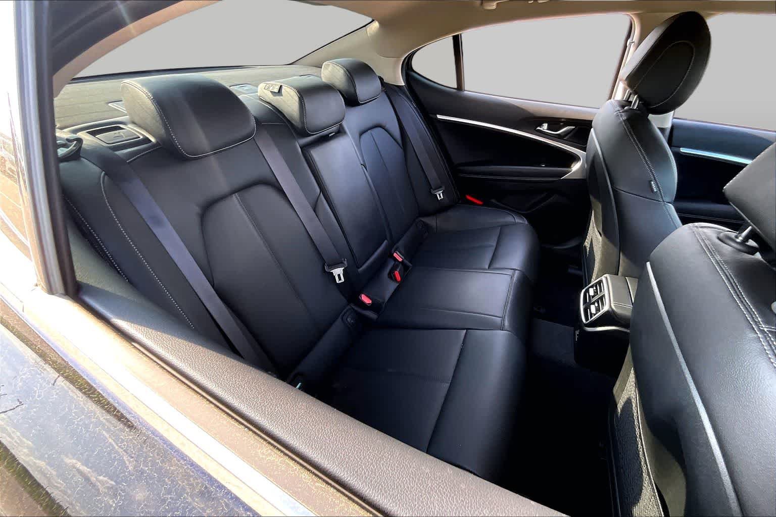 Certified Used 2026 Capri Blue Genesis 2.5T image 19
