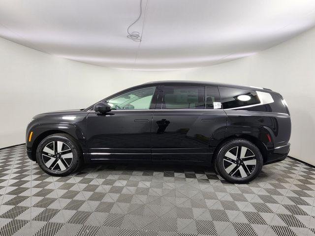 New 2026 Black Hyundai SEL image 2