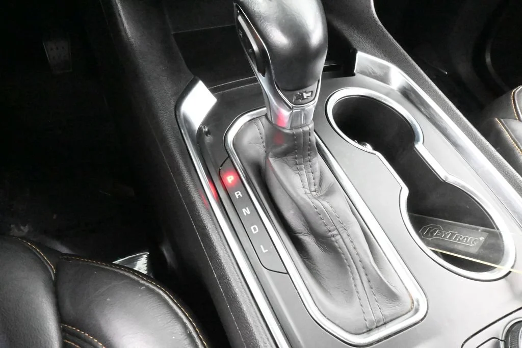 Used 2021 Mosaic Black Metallic Chevrolet RS image 36