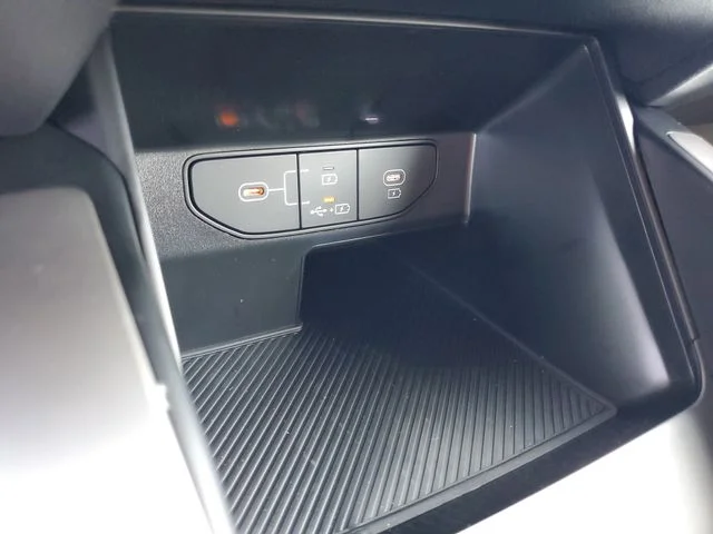 New 2026 Panthera Metal Kia LX image 18