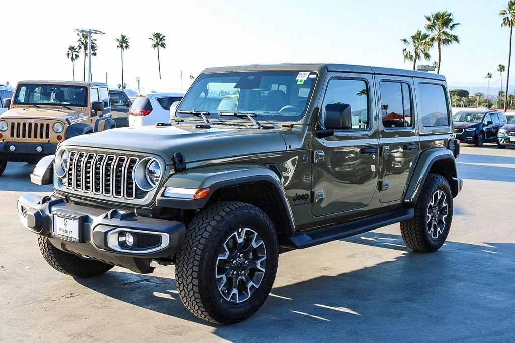 New 2026 Green Jeep Sahara image 4
