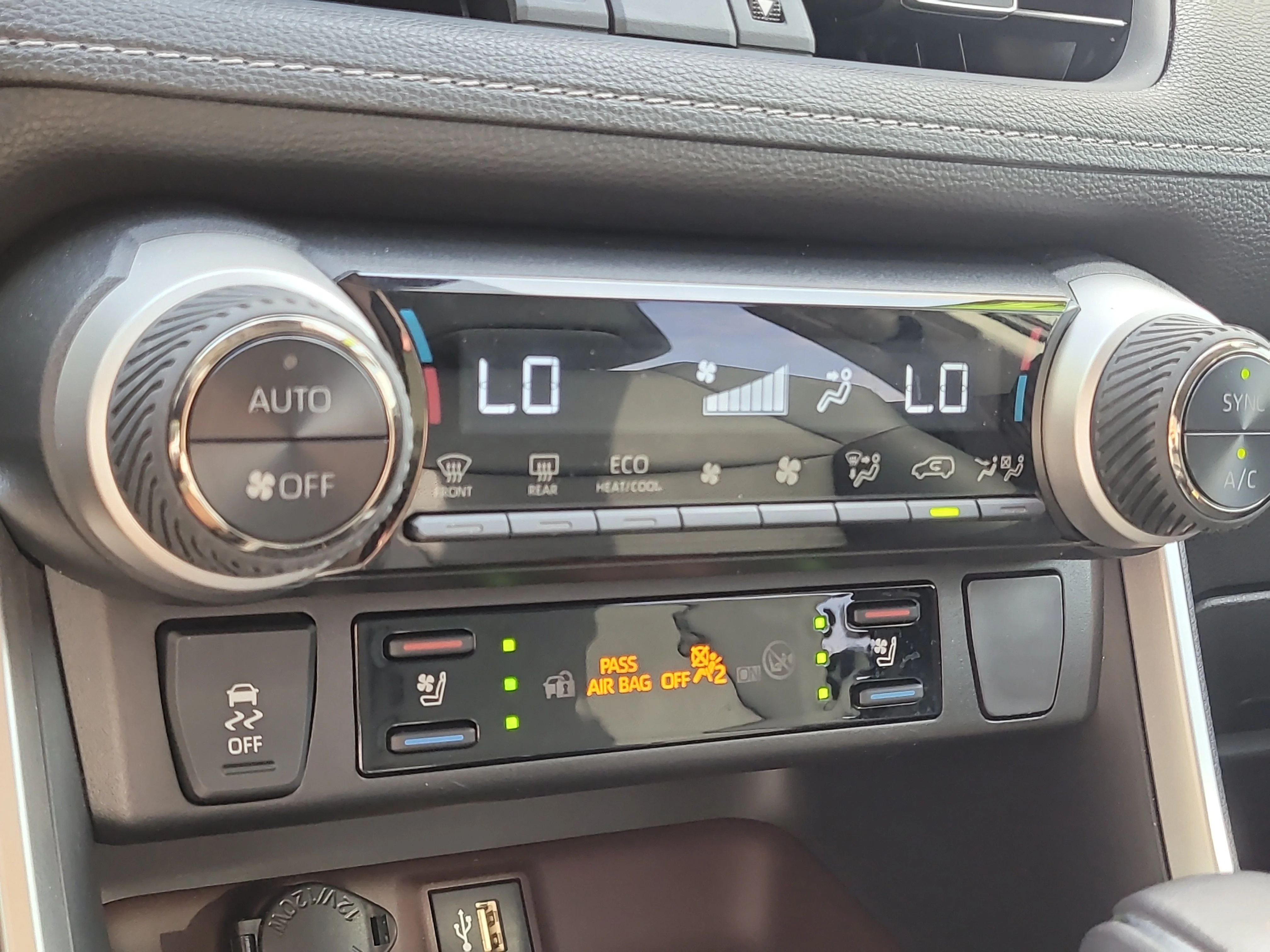 Used 2024 Magnetic Gray Metallic Toyota Hybrid Limited image 26
