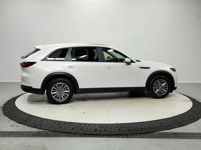 Used 2026 White Mazda 3.3 Turbo Select image 9