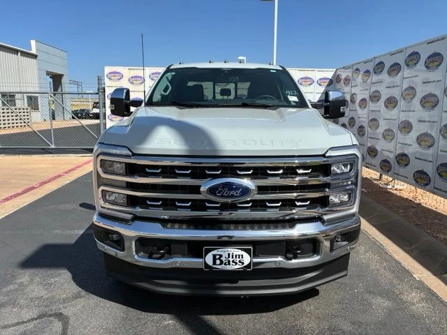 New 2026 Avalanche Ford Lariat image 3
