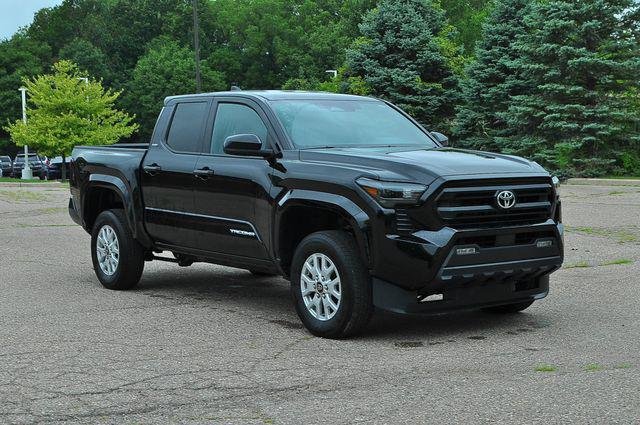 Certified Used 2025 BLACK Toyota  image 1