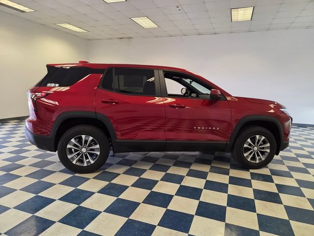 2027 Chevrolet Equinox LT - Photo 8